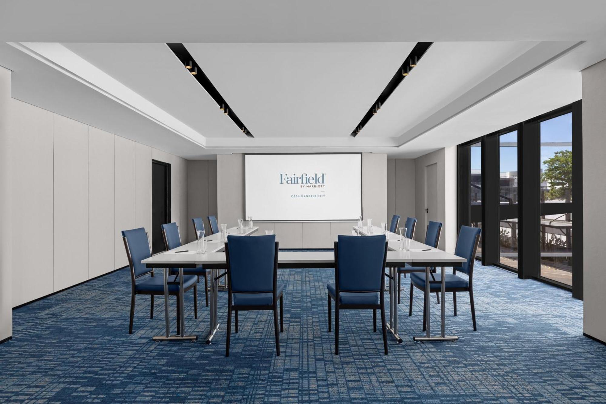 Fairfield By Marriott Cebu Mandaue City Bagian luar foto